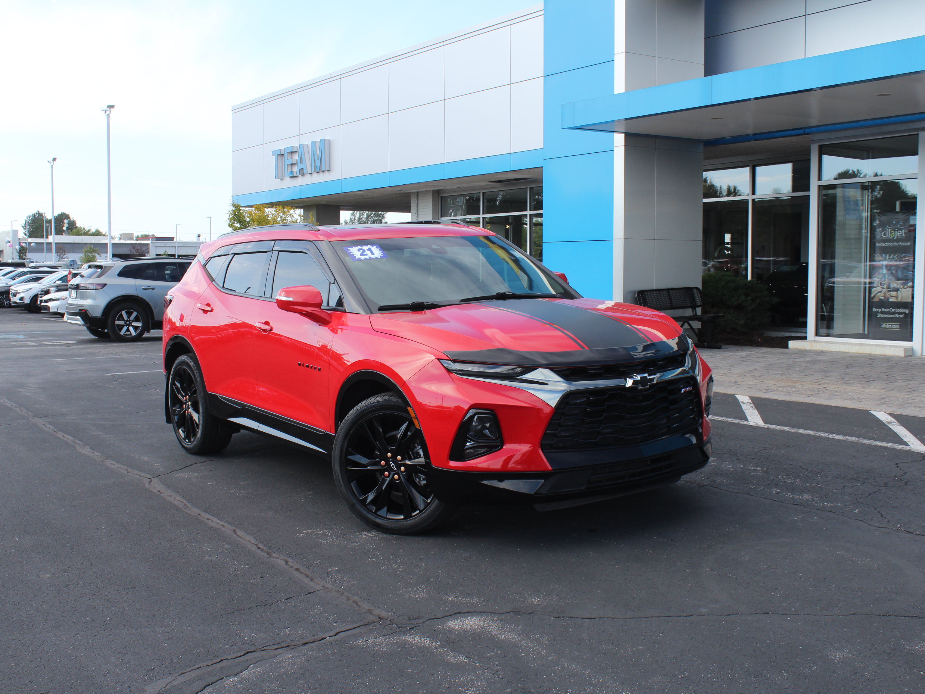 Used 2021 Chevrolet Blazer RS w/ Enhanced Convenience Package FWD image 4