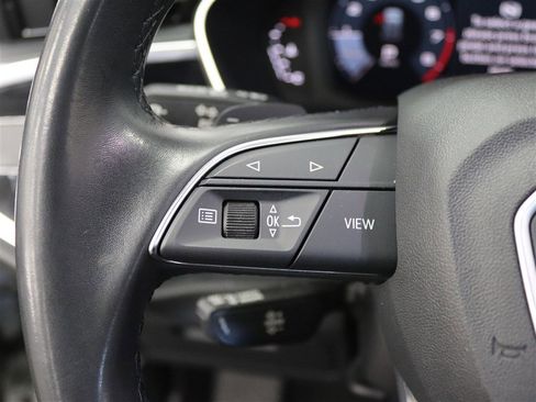 Used 2023 Audi Q3 2.0T Premium image 34