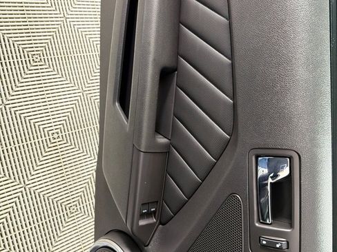 Used 2013 Ford Mustang GT Premium w/ GT Coupe Accessory Pkg 5 image 13