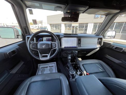Used 2023 Ford Bronco Outer Banks image 10
