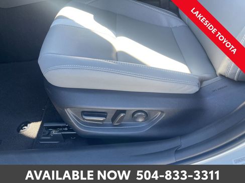 Certified 2025 Toyota Camry SE image 29