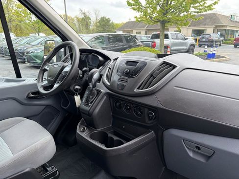 Used 2018 Ford Transit 350 XL RWD image 29