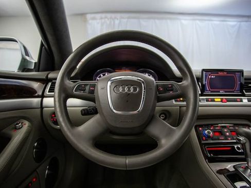 Used 2009 Audi S8 4dr Sedan image 48