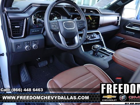 Used 2026 GMC Sierra 1500 Denali Ultimate AWD/4WD image 6