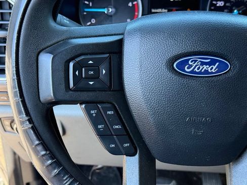 Used 2020 Ford F250 XLT w/ XLT Premium Package AWD/4WD image 17