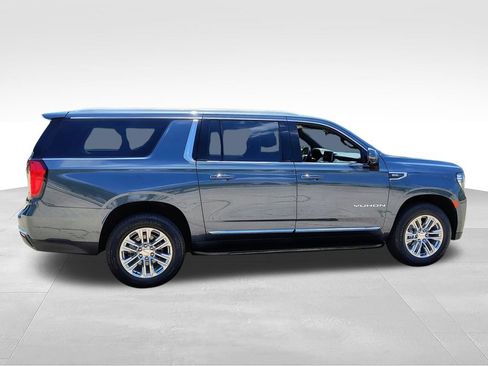 Used 2021 GMC Yukon XL SLT w/ SLT Premium Package AWD/4WD image 10