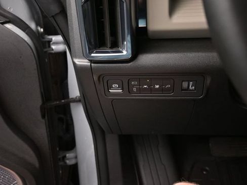 Used 2026 GMC Hummer EV SUV AWD/4WD image 29