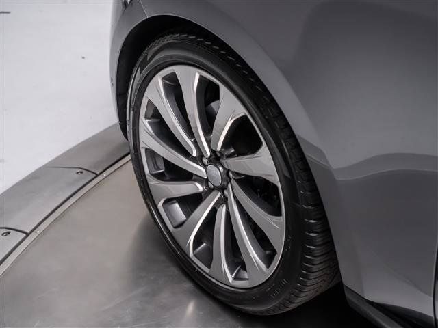 Used 2023 Land Rover Range Rover SE AWD/4WD image 12