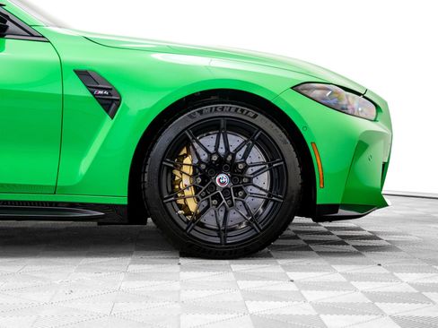 Used 2023 BMW M4 Coupe w/ M Carbon Exterior Package image 31