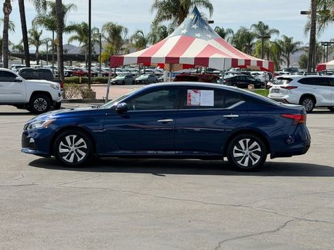 Used 2020 Nissan Altima 2.5 S FWD image 9