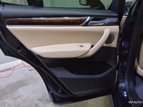 Used 2016 BMW X3 xDrive28d image 9