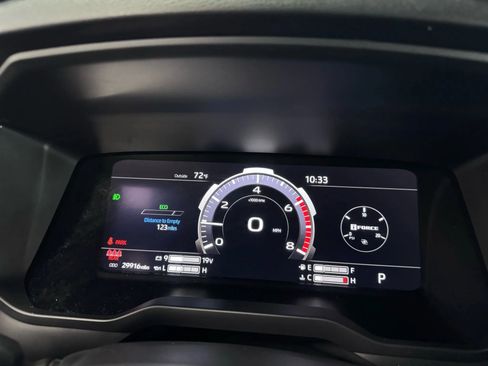 Used 2024 Toyota Tundra Limited image 25