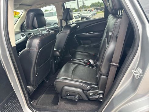 Used 2019 Dodge Journey GT AWD/4WD image 14