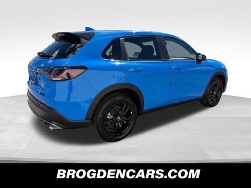 New 2026 Honda HR-V Sport image 3
