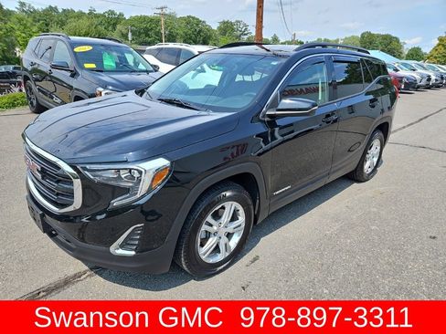 Used 2019 GMC Terrain SLE w/ Driver Convenience Package AWD/4WD image 1