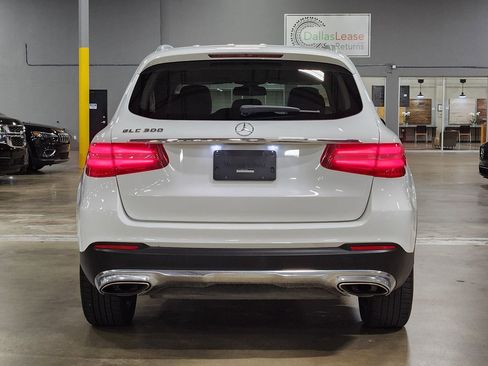 Used 2019 Mercedes-Benz GLC 300 image 10