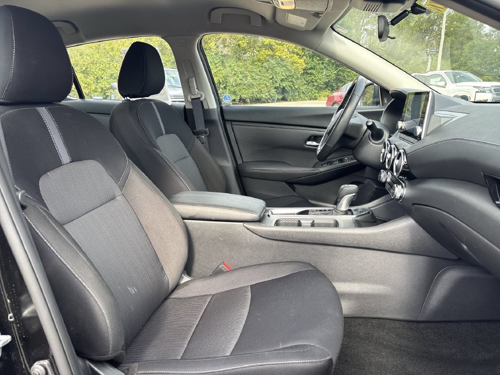 Certified 2025 Nissan Sentra SV w/ All-Weather Package FWD image 19