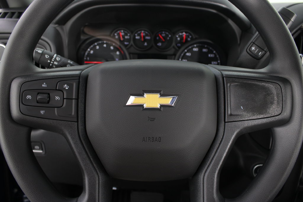 New 2026 Chevrolet Silverado 2500 Custom w/ Custom Value Package AWD/4WD image 18