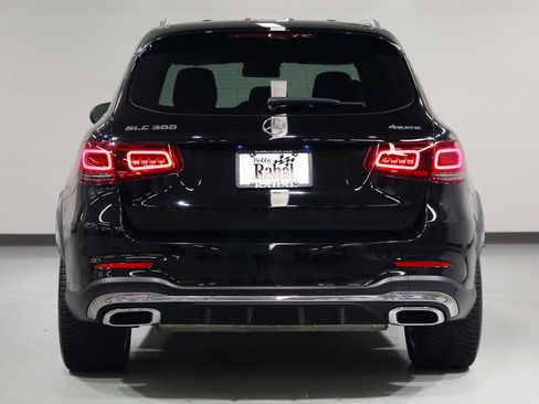 Certified 2022 Mercedes-Benz GLC 300 4MATIC image 3