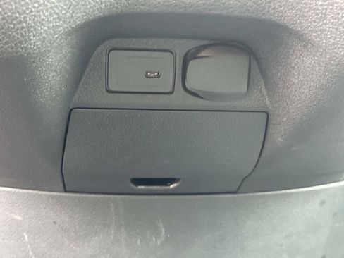 Used 2024 Mercedes-Benz Sprinter 2500 image 28