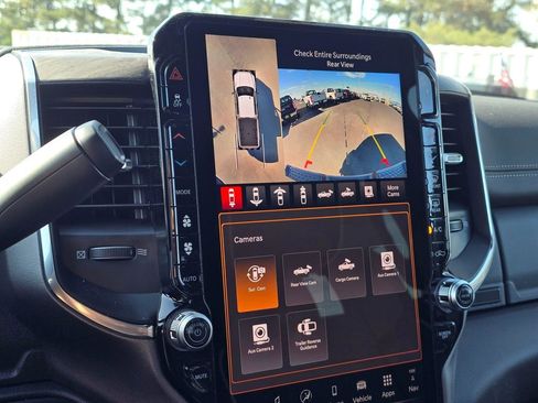 New 2026 RAM 3500 Laramie AWD/4WD image 19