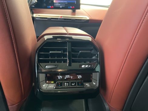 Certified 2023 BMW iX xDrive50 w/ Premium Package image 11