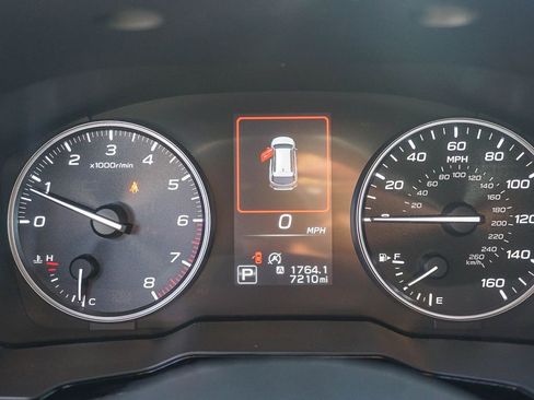Used 2025 Subaru Outback Premium AWD/4WD image 21