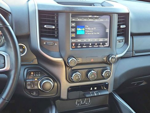 Used 2021 RAM 1500 Big Horn image 27