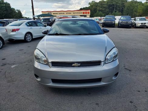 Used 2007 Chevrolet Monte Carlo LT image 2