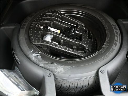 Used 2021 Jeep Grand Cherokee Laredo X image 14