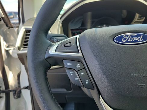 Certified 2024 Ford Edge SEL w/ Convenience Package AWD/4WD image 24