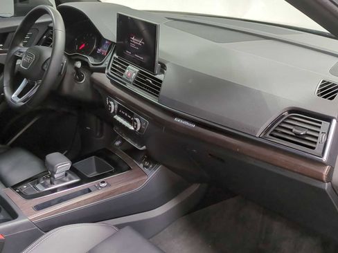 Used 2023 Audi Q5 2.0T Premium w/ Convenience Package AWD/4WD image 6
