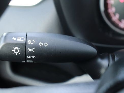 Used 2025 Toyota RAV4 XLE image 24