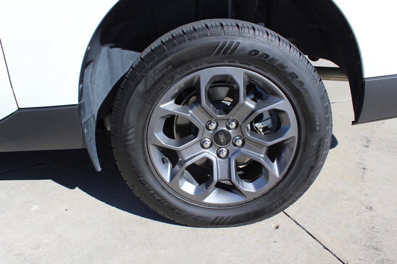 Used 2023 Ford Maverick XLT FWD image 42