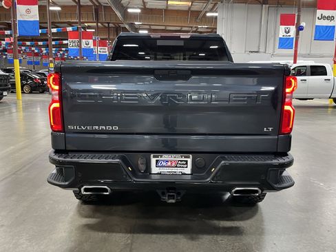 Used 2019 Chevrolet Silverado 1500 LT Trail Boss AWD/4WD image 4