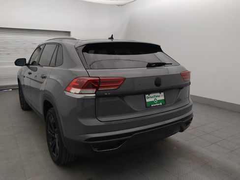 Used 2020 Volkswagen Atlas Cross Sport SE w/ Panoramic Sunroof Package AWD/4WD image 5