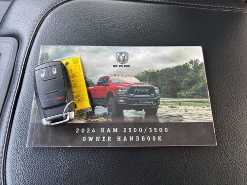 Used 2024 RAM 2500 Big Horn w/ Bed Utility Group image 20