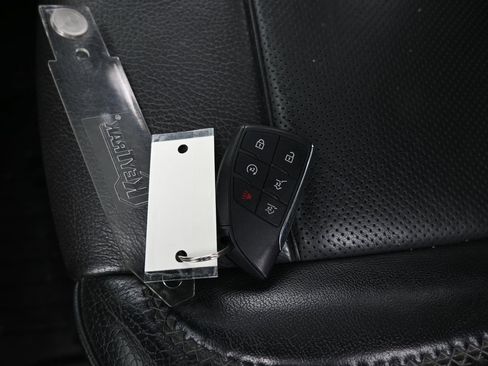 Used 2022 GMC Yukon Denali w/ Max Trailering Package image 23