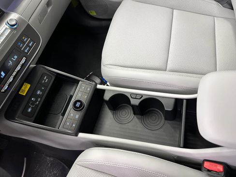 New 2026 Hyundai Kona Limited FWD image 25
