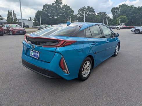 Used 2020 Toyota Prius Prime LE FWD image 6