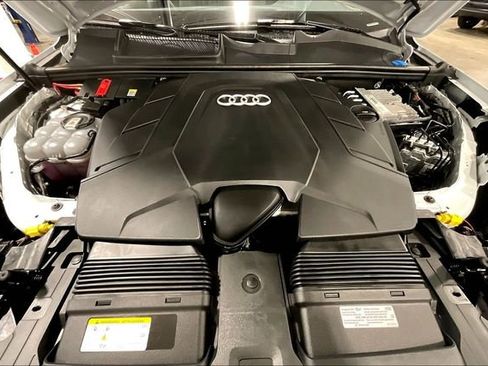 Certified 2023 Audi Q7 3.0T Premium Plus w/ Premium Plus Package AWD/4WD image 10