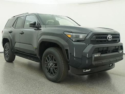 New 2026 Toyota 4Runner SR5 AWD/4WD image 29