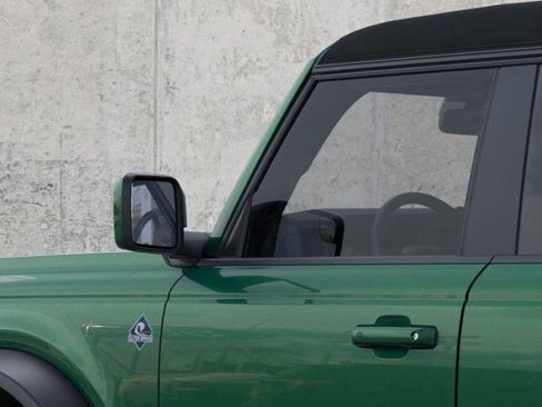 New 2025 Ford Bronco Outer Banks w/ Sasquatch Package image 22