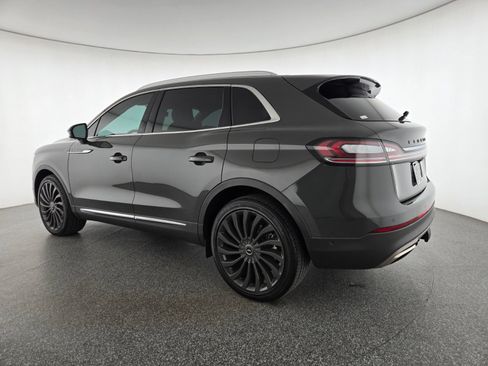 Used 2023 Lincoln Nautilus Black Label w/ Class II Trailer Tow Package AWD/4WD image 16
