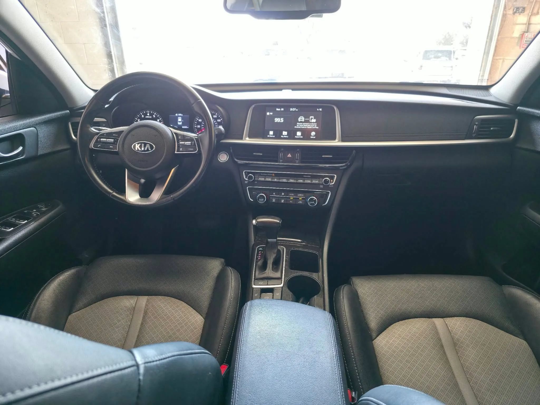 Used 2019 Kia Optima EX FWD image 12