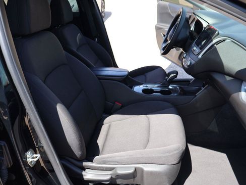 Used 2023 Chevrolet Malibu LT FWD image 14