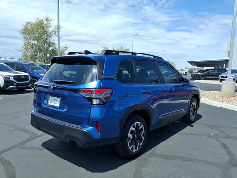 Used 2026 Subaru Forester Premium AWD/4WD image 10