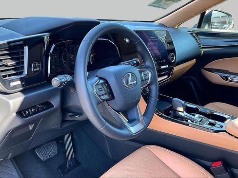 Certified 2024 Lexus NX 250 FWD image 16