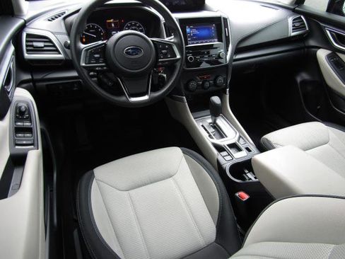 Used 2022 Subaru Forester image 2