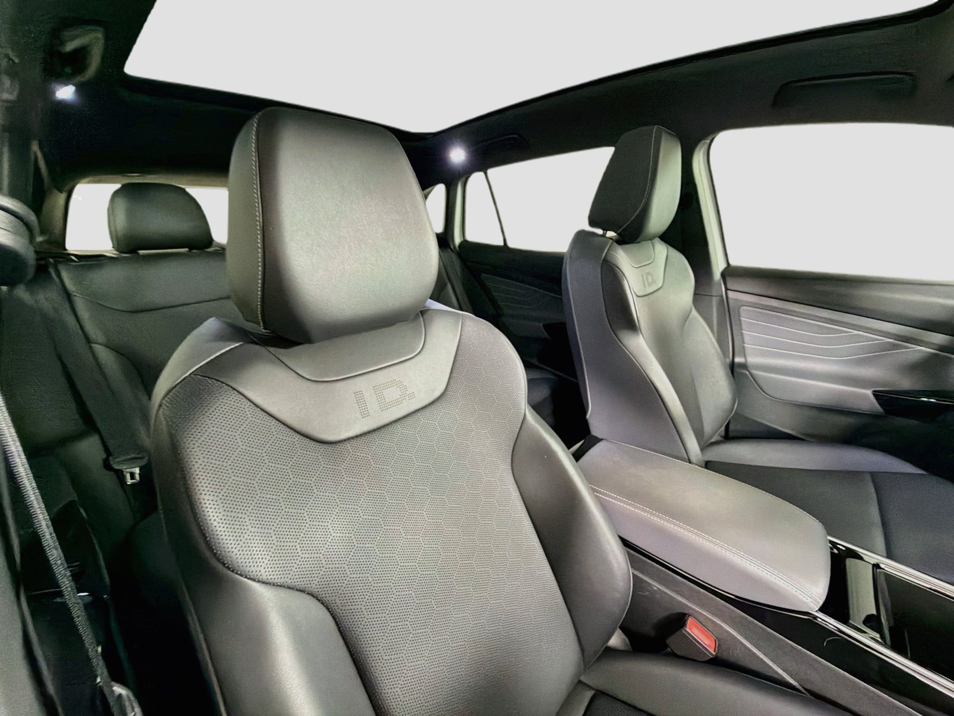 Certified 2023 Volkswagen ID.4 S RWD image 26